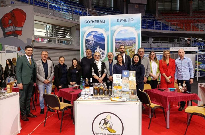 IMG f86f98383fa4b9e29b813f2971aeffa5 V