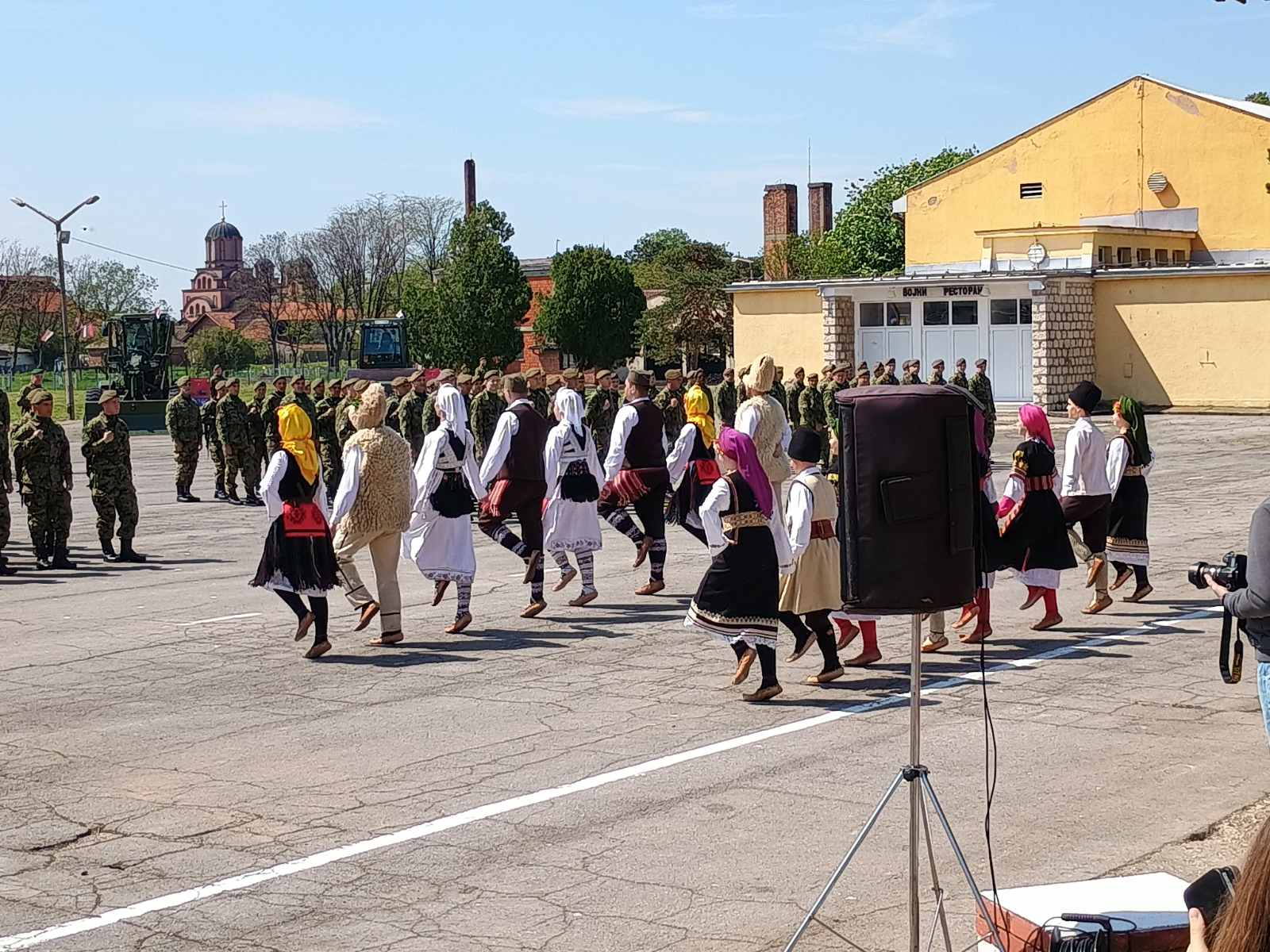 Mladost i tradicija u čast Vojske Srbije