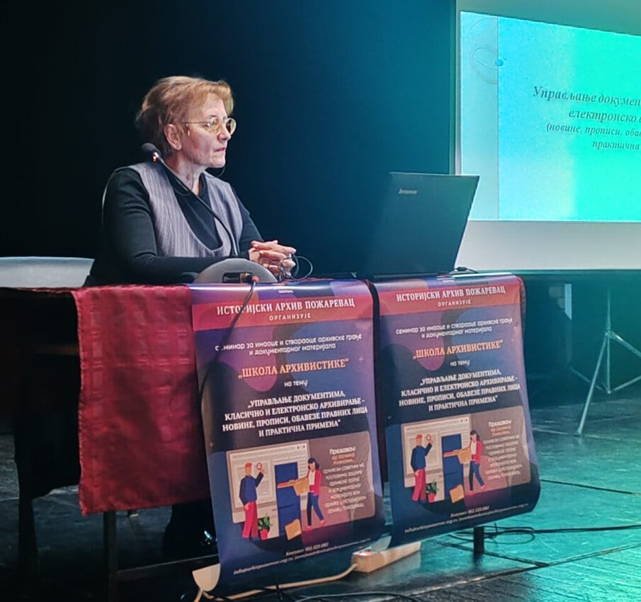 Dr Jasmina Živković, arhivski savetnik