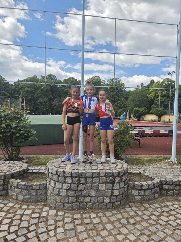 Munje sijaju sa tri medalje u Sremskoj Mitrovici