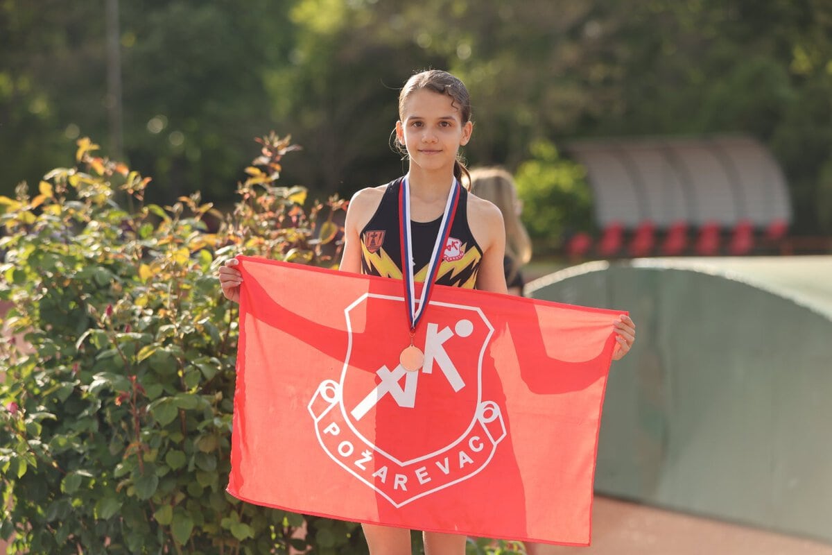 Uspeh atletičara AK Požarevac na Mitingu prijateljstva u Sremskoj Mitrovici