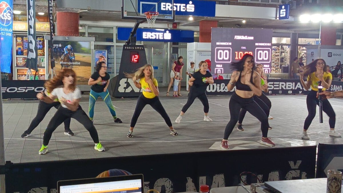 „Zumbalice 012“ na otvaranju baket turnira