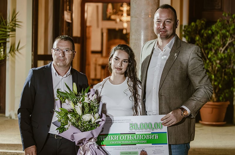 Kostolac obeležio gradsku slavu Svetog Prokopija: Priznanja najboljim učenicima i koncert grupe „Legende“