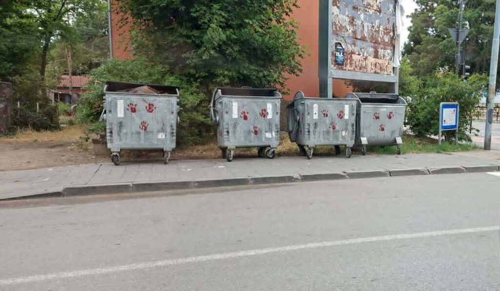 JKP „Komunalne službe“ apeluje na građane da čuvaju kontejnere i komunalnu imovinu