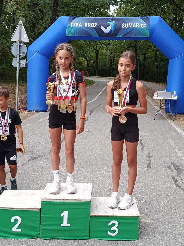 Munje 012 dvostruko zlatne u humanitarnoj trci kroz Šumarice
