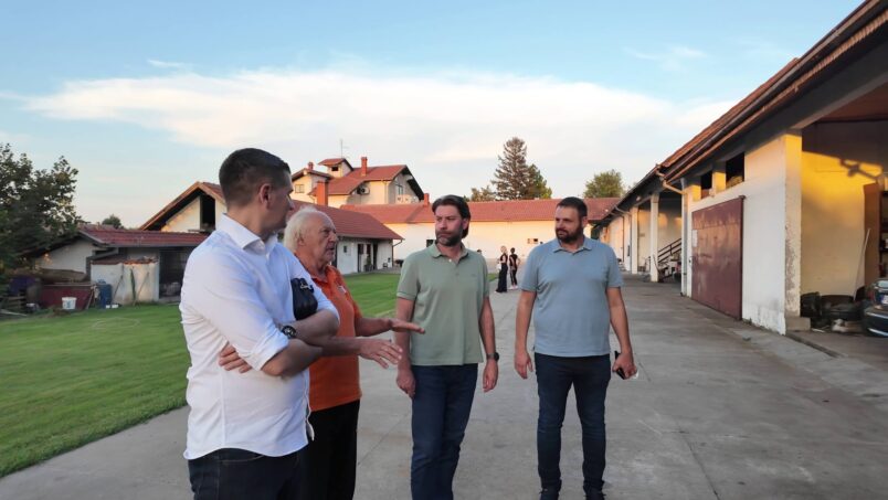 Kostići iz Bradarca obrađuju 150 hektara zemlje i imaju pekaru „Stari mlin“