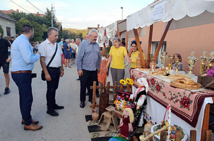 Bikinje okupilo sela, udruženja i čuvare tradicije