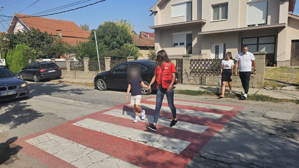 Crveni krst Požarevac pomaže u bezbednosti dece u saobraćaju