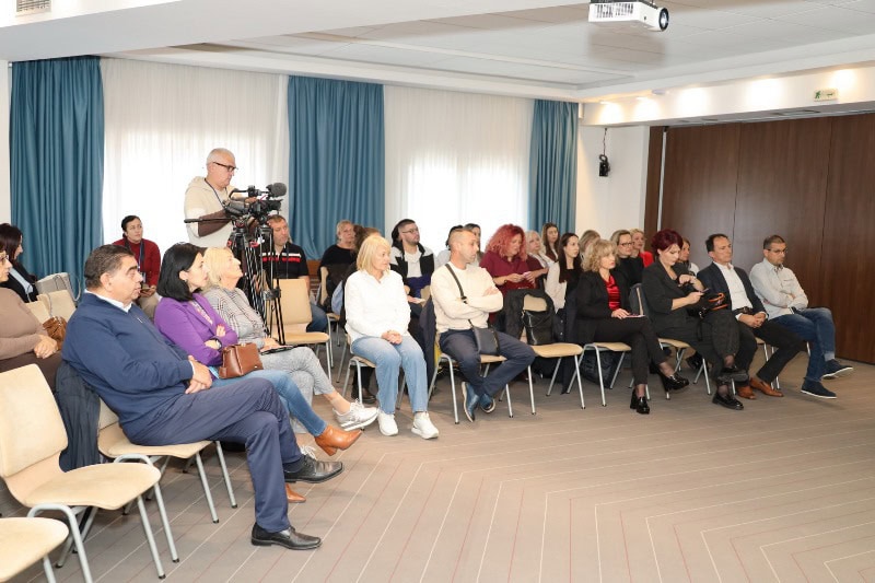 Održan skup za građane u okviru prekograničnog projekta „Zajedno možemo pobediti rak“