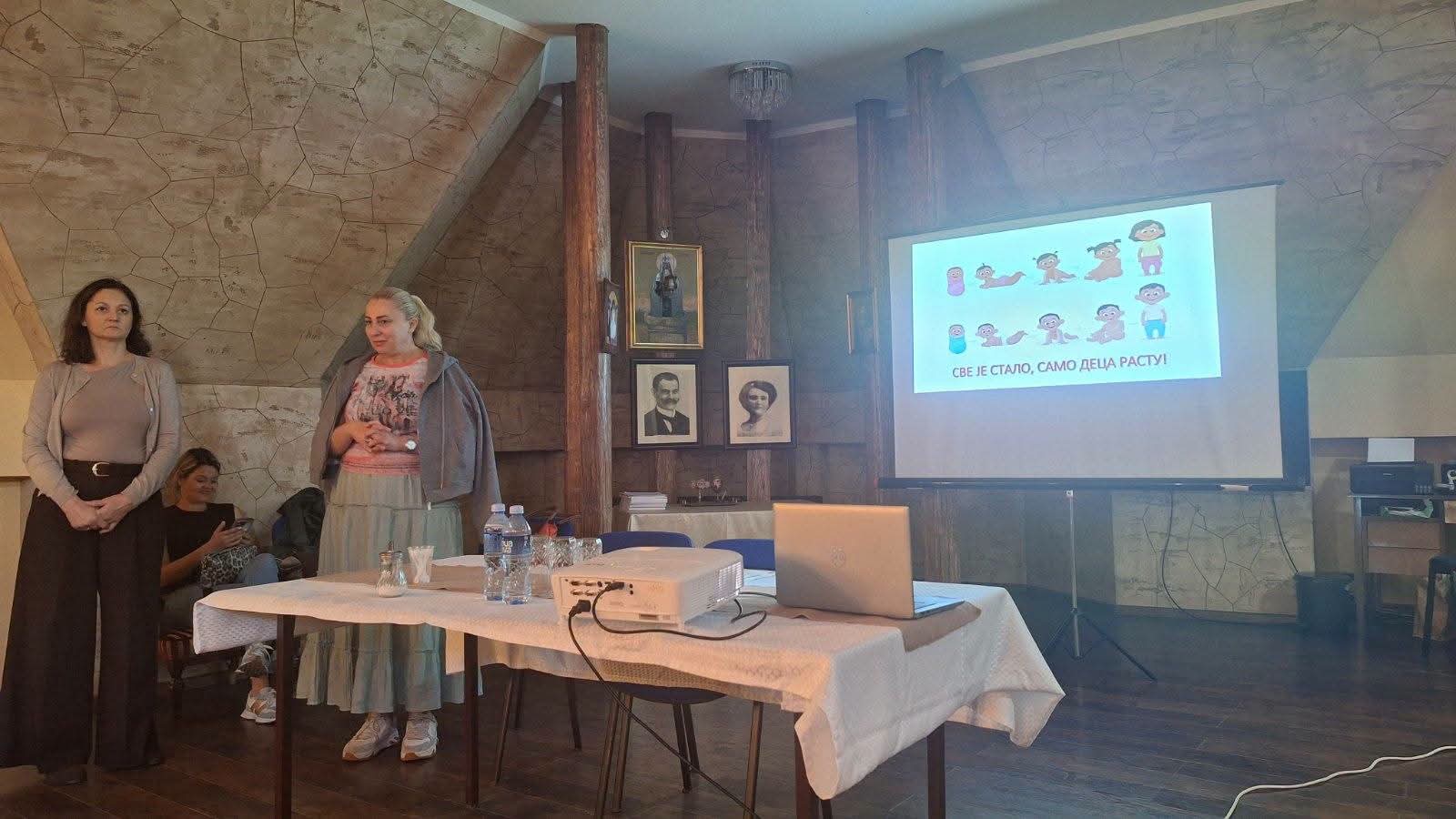 Održana obuka i tribina o značaju praćenja linearnog rasta dece u PU „Ljubica Vrebalov“
