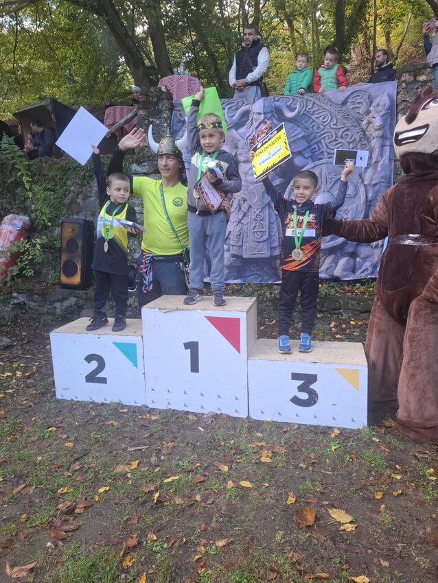 Uspešna nedelja za atletičare AK Munja 012