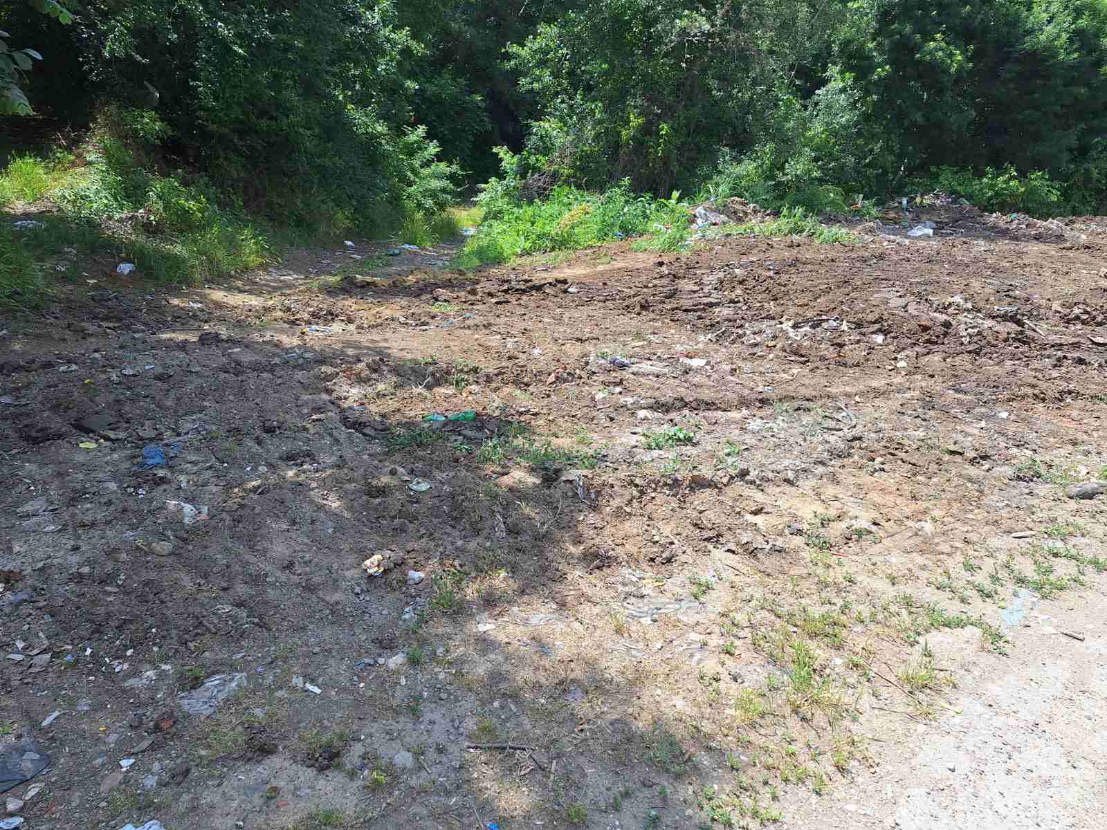 Nastavak borbe sa otpadom: Sanirane divlje deponije u Živici, Ćirikovcu i Brežanu